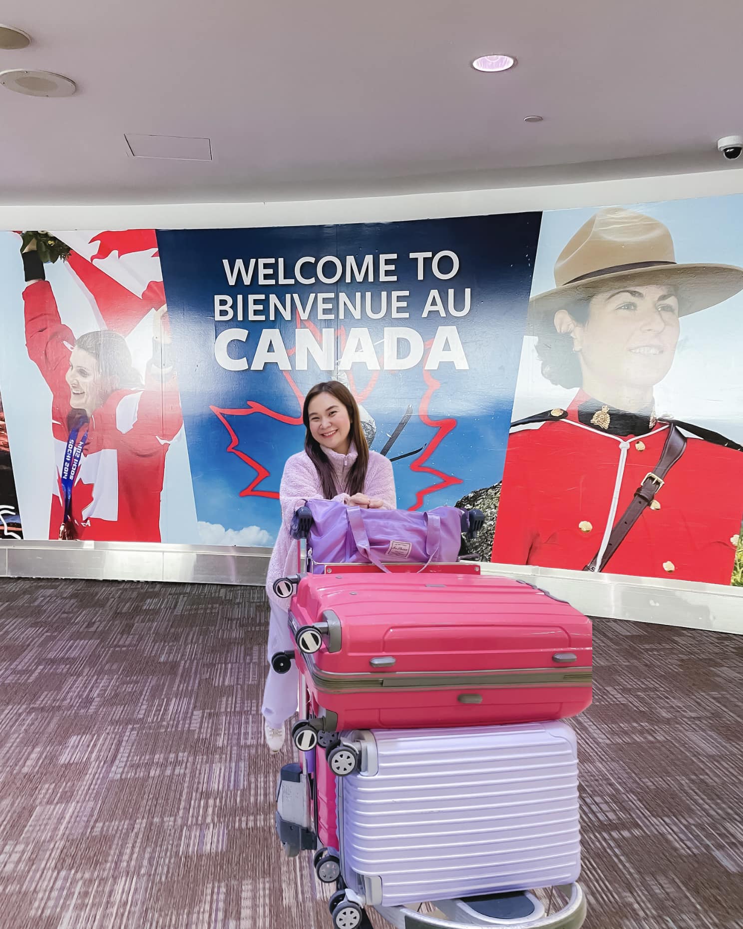 First arrival in Toronto Canada at the Pearsons Toronto Airport
